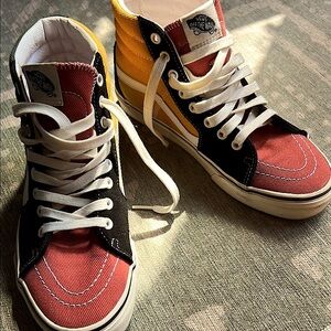 Vans Sk8-Hi Tops (Unisex)